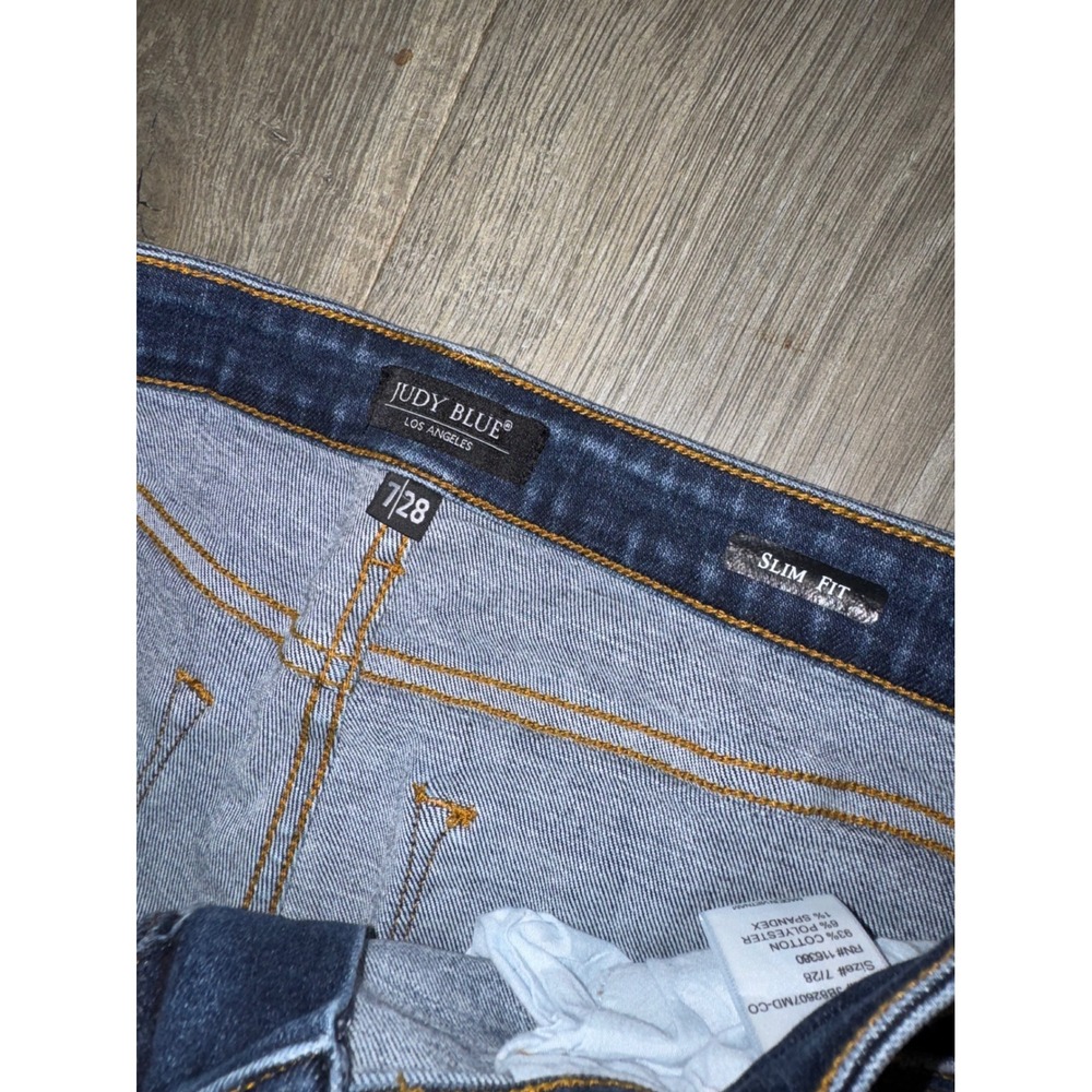 Judy Blue Slim Fit Distressed Dark Wash Cuffed Jeans Size 7/28 JB82607MD-CO - Picture 4 of 6